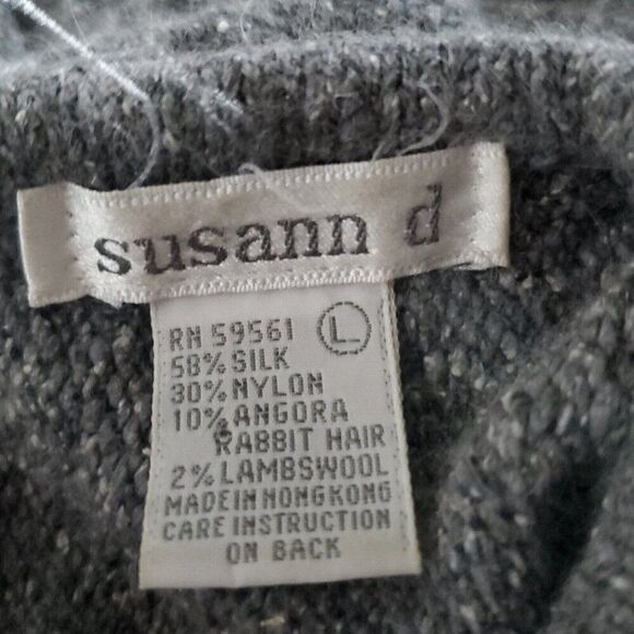 80s Silk Angora Pullover Sweater L Dolman Faux Leather Bead Floral Leaf Gray Red - Picture 7 of 8